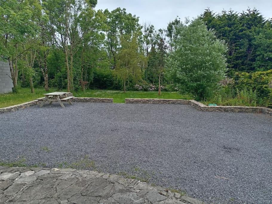 Conveniently Located House To Enjoy All Of Kerry Trá Lí Esterno foto